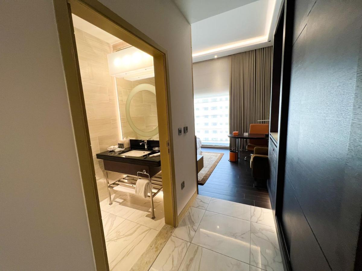Grayton Hotel By Blazon Hotels Dubai Bagian luar foto